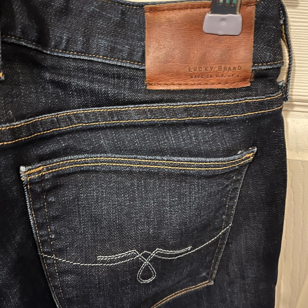 Lucky brand boot cut jeans.
